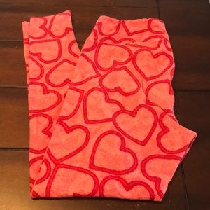 Lularoe Valentine’s Day leggings TC
